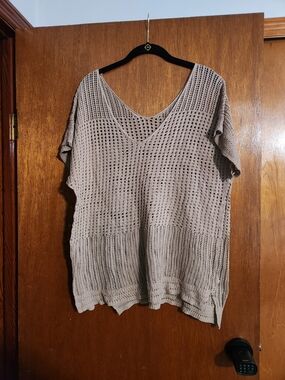 Lightweight Open-Knit V-Neck Sweater Top - Taupe